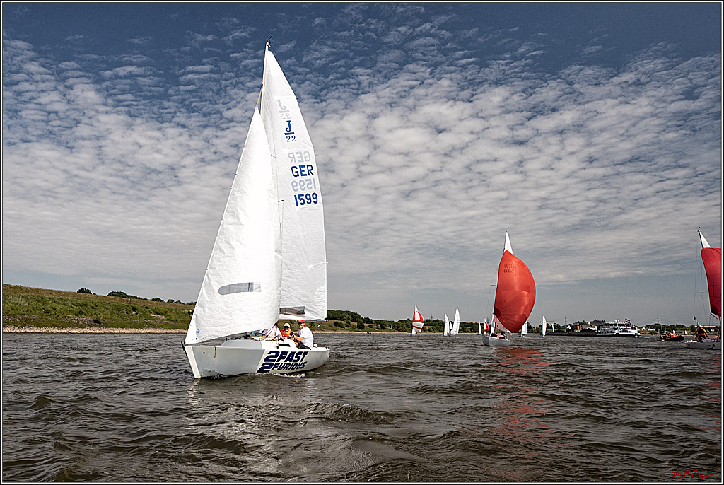 100 Jahre Rheinwoche 2022 - 4. Wettfahrt Duisburg - Wesel, 04.06.2022,